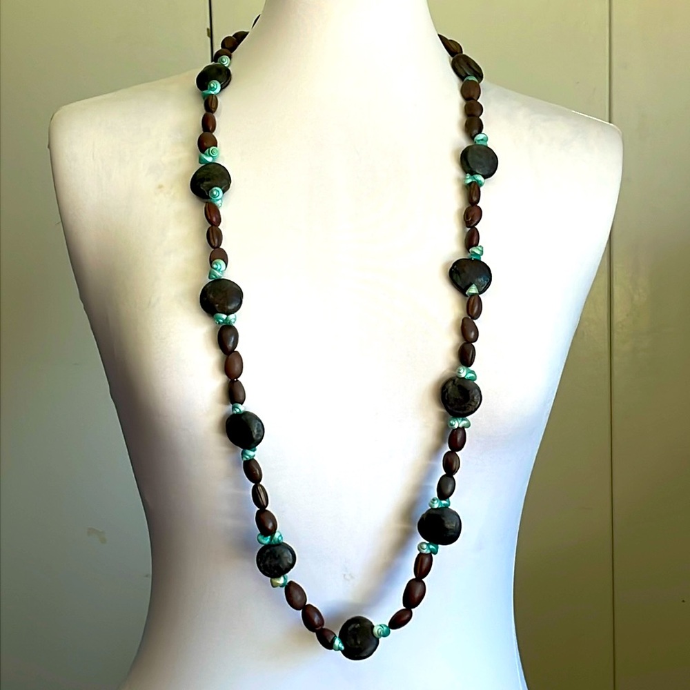Vintage Hamburger Sea Bean Necklace With Small Blue Green Sea Shells